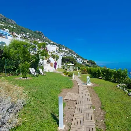 Villa Pool & Jacuzzi In Praiano